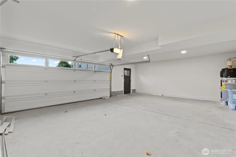 Property photo for 3245 13th Avenue W, Seattle photo 21
