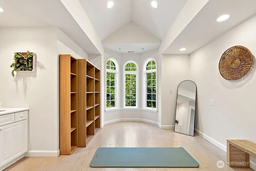 Property photo for 26020 Se Old Black Nugget Road, Issaquah photo 30
