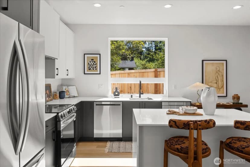Property photo for 11349 23rd Avenue Ne, Seattle photo 16