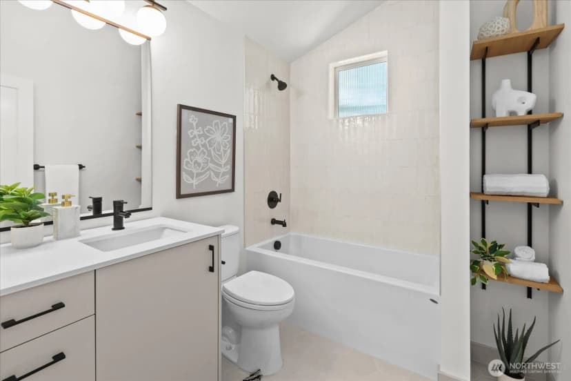 Property photo for 11349 23rd Avenue Ne, Seattle photo 11