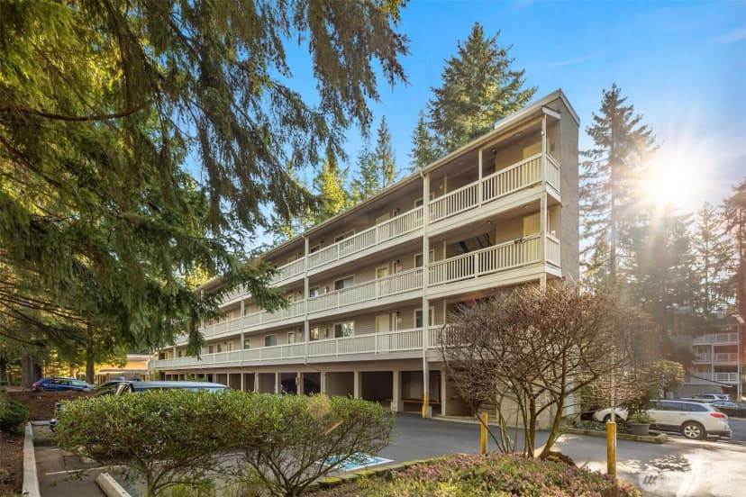 Property photo for 14527 Ne 40th Street #g104, Bellevue photo 27