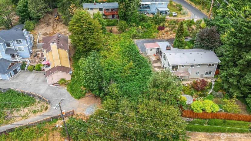 Property photo for 5150 S Wallace Street, Seattle photo 3