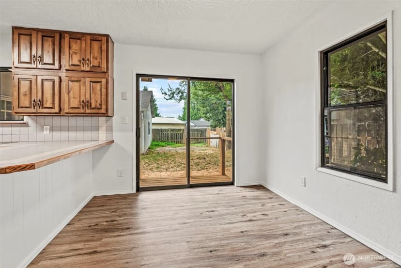 Property photo for 1817 Nichols Boulevard, Longview photo 10