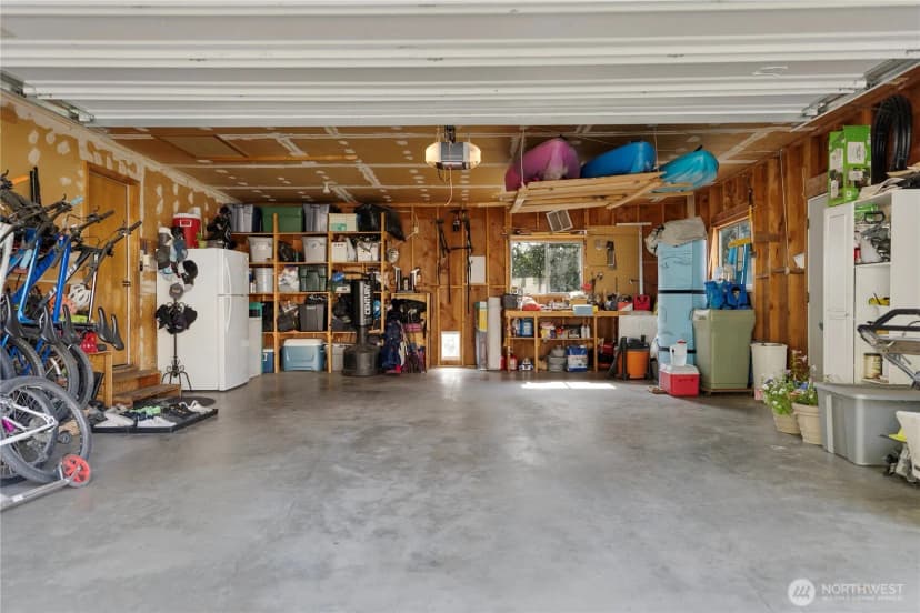 Property photo for 948 N 4th Ave, Okanogan photo 38