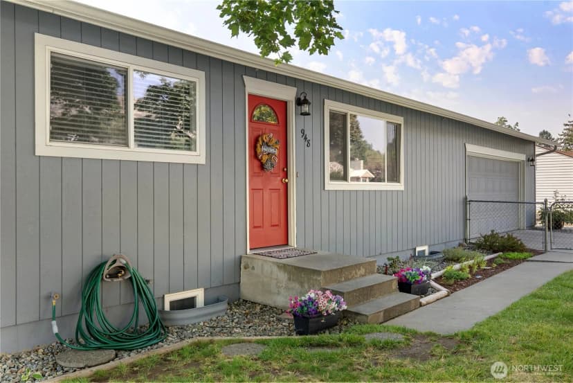 Property photo for 948 N 4th Ave, Okanogan photo 3