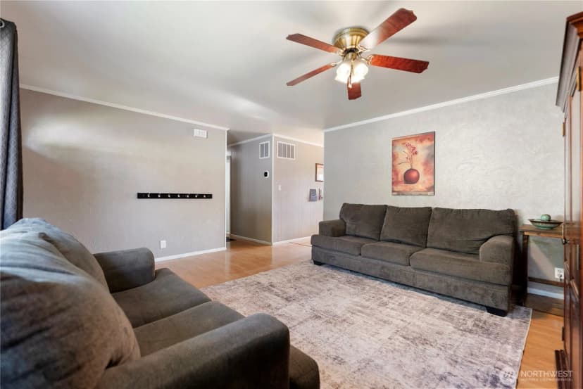 Property photo for 948 N 4th Ave, Okanogan photo 9