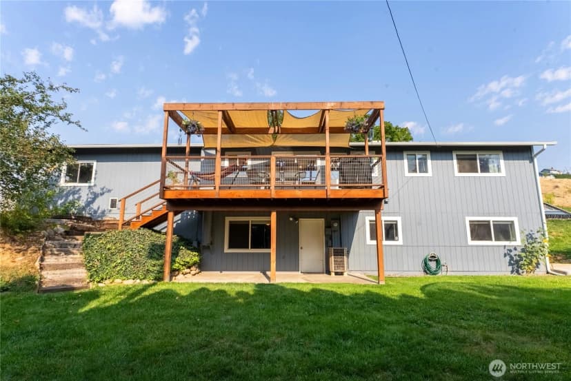 Property photo for 948 N 4th Ave, Okanogan photo 5