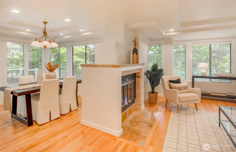 Property photo for 2308 Ne 123rd Street, Seattle photo 11