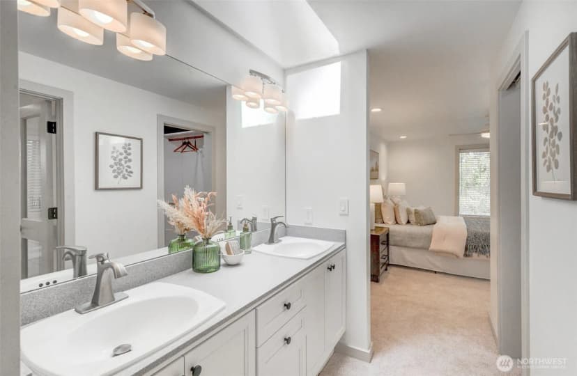 Property photo for 2308 Ne 123rd Street, Seattle photo 19