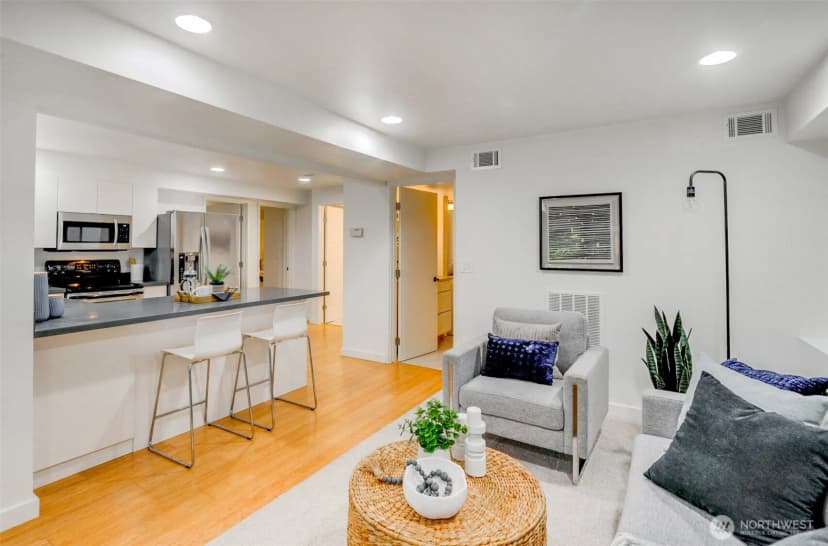 Property photo for 2308 Ne 123rd Street, Seattle photo 29