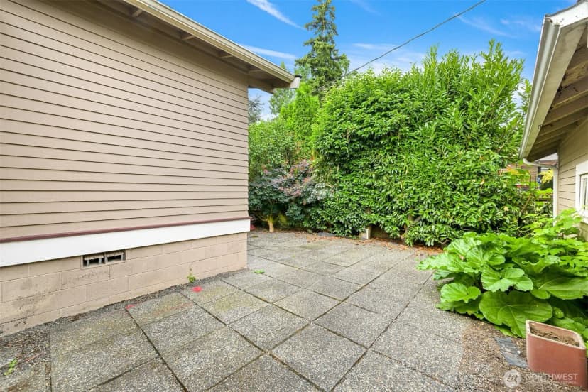 Property photo for 2615 Northwest Avenue, Bellingham photo 33