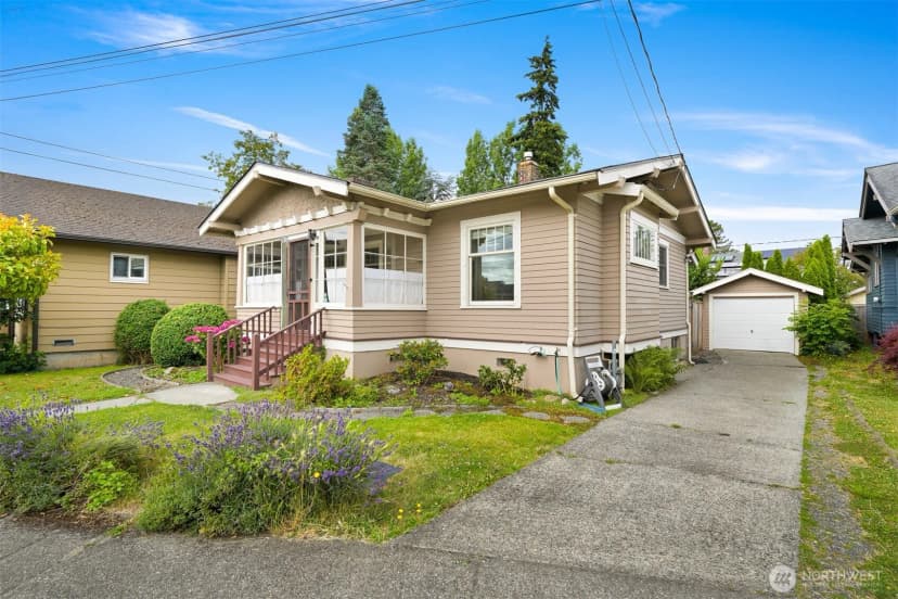 Property photo for 2615 Northwest Avenue, Bellingham photo 3