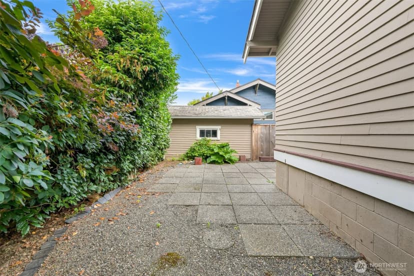 Property photo for 2615 Northwest Avenue, Bellingham photo 31