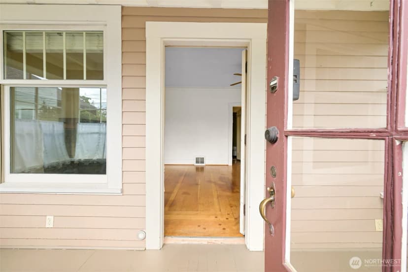 Property photo for 2615 Northwest Avenue, Bellingham photo 29