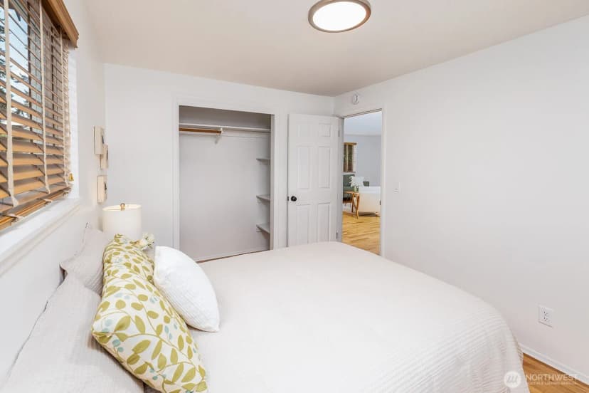Property photo for 13734 Stone Avenue N, Seattle photo 12