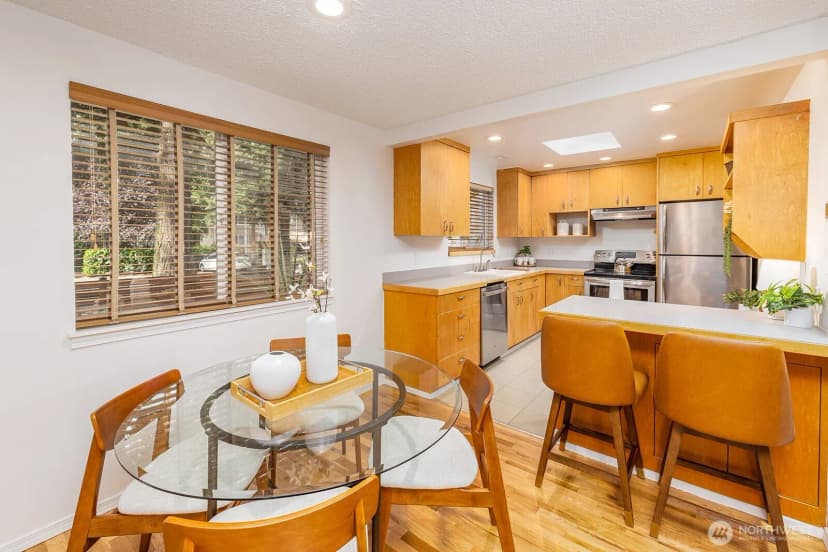 Property photo for 13734 Stone Avenue N, Seattle photo 6