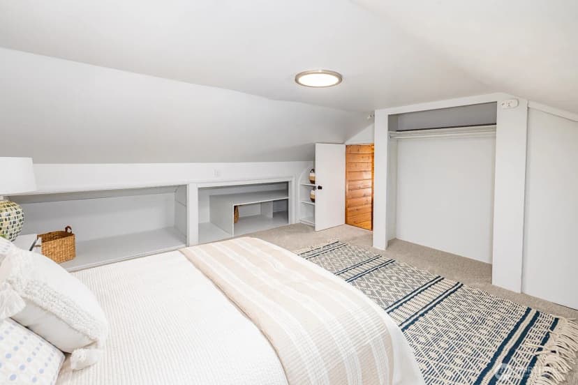 Property photo for 13734 Stone Avenue N, Seattle photo 16