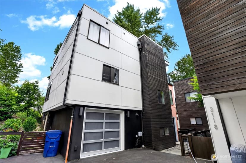 Property photo for 2122 Ne 89th Street, Seattle photo 19
