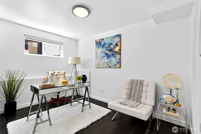 Property photo for 2122 Ne 89th Street, Seattle photo 6