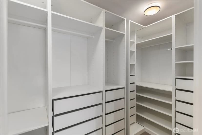 Property photo for 18309 11th Avenue Ne #b, Shoreline photo 33