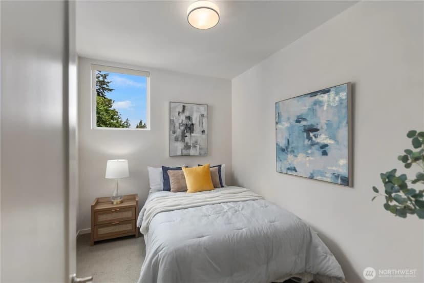 Property photo for 18309 11th Avenue Ne #b, Shoreline photo 24