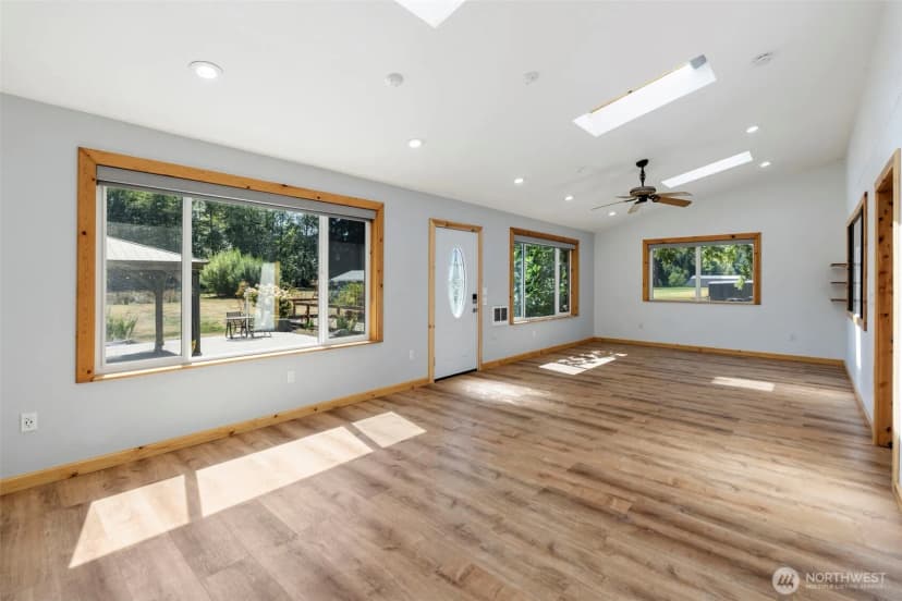 Property photo for 364 Blanchard Road, Centralia photo 8