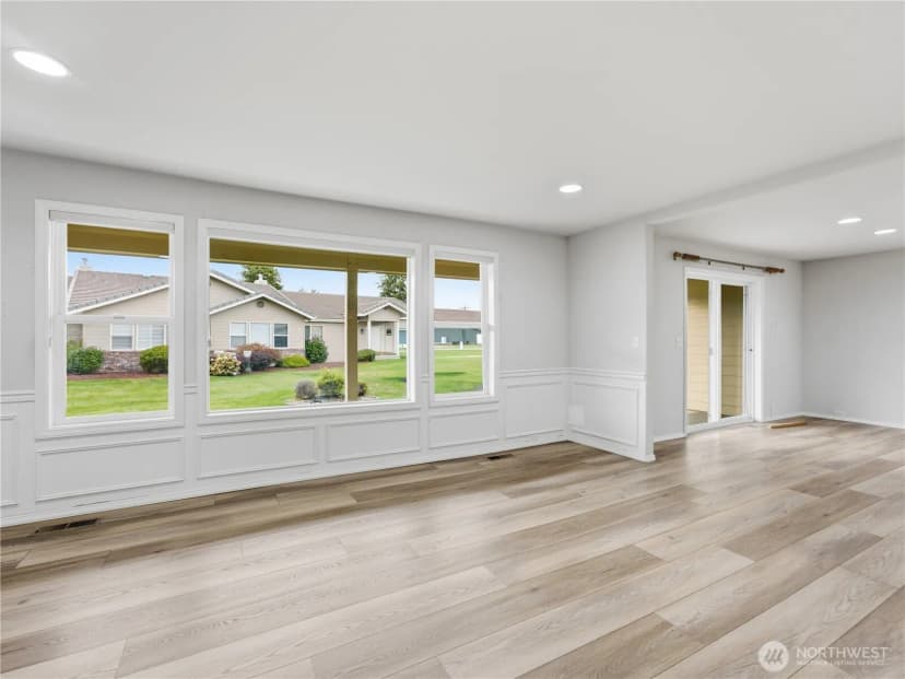 Property photo for 1380 Eastmont Avenue #304, East Wenatchee photo 5
