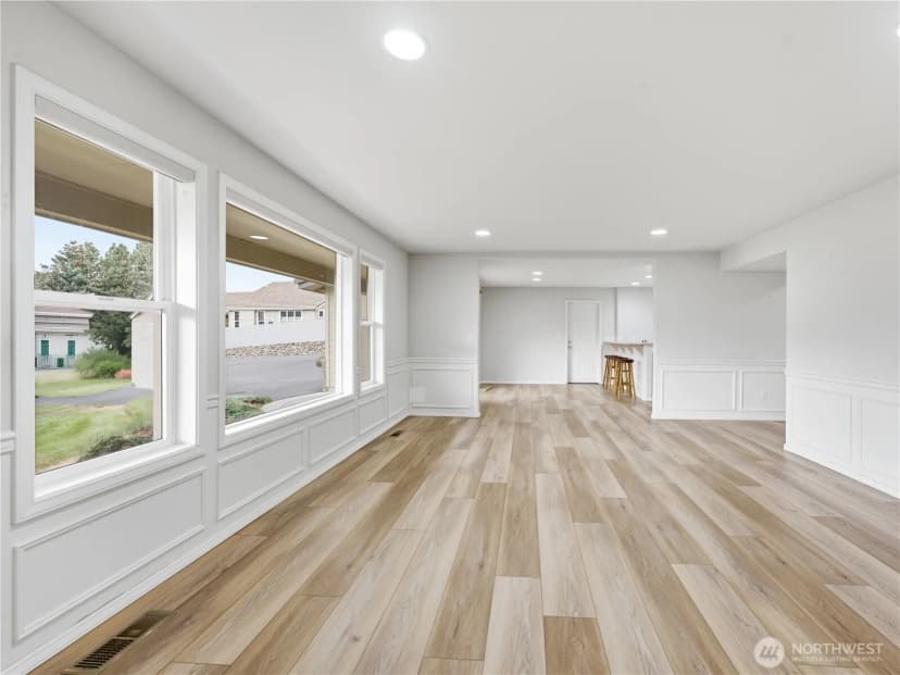 Property photo for 1380 Eastmont Avenue #304, East Wenatchee photo 6