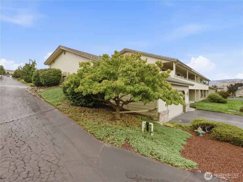 Property photo for 1380 Eastmont Avenue #304, East Wenatchee photo 35