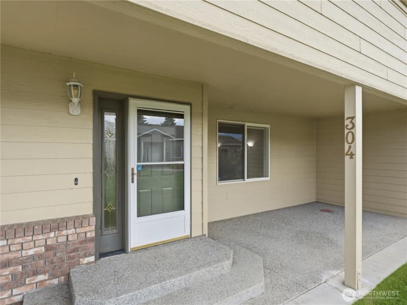 Property photo for 1380 Eastmont Avenue #304, East Wenatchee photo 33