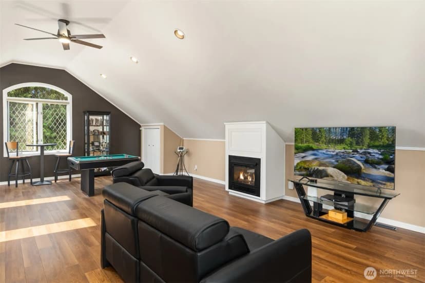 Property photo for 2420 Greenhaven Place Nw, Bremerton photo 25