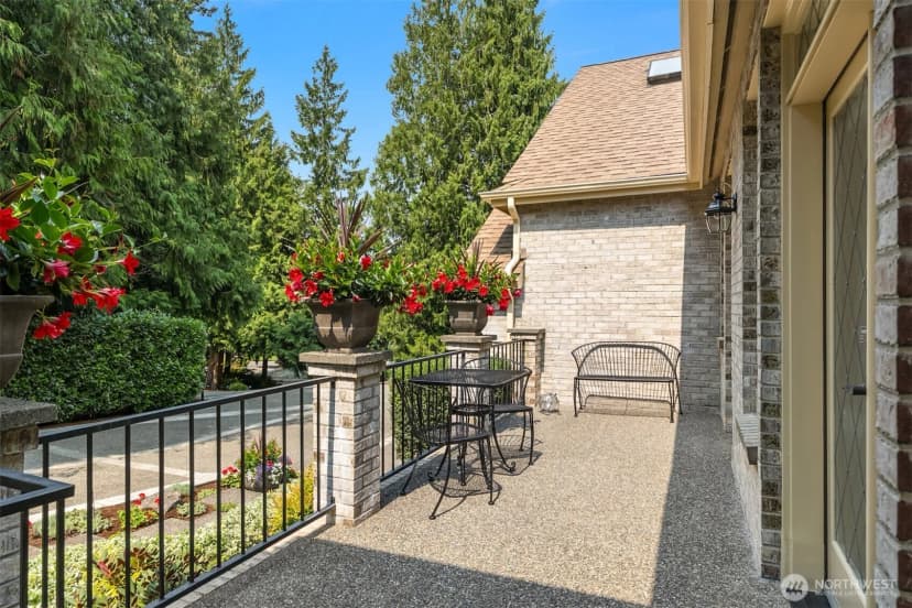 Property photo for 2420 Greenhaven Place Nw, Bremerton photo 17