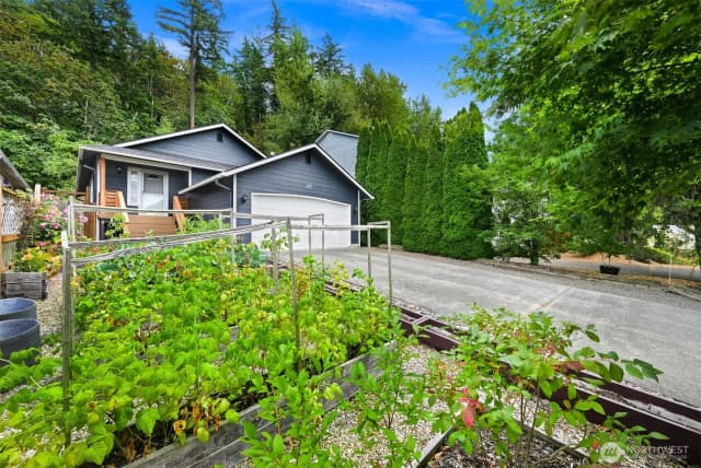 Property photo for 117 S 44th Street, Bellingham photo 3