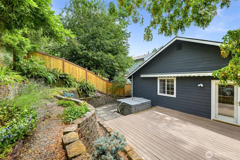 Property photo for 117 S 44th Street, Bellingham photo 25