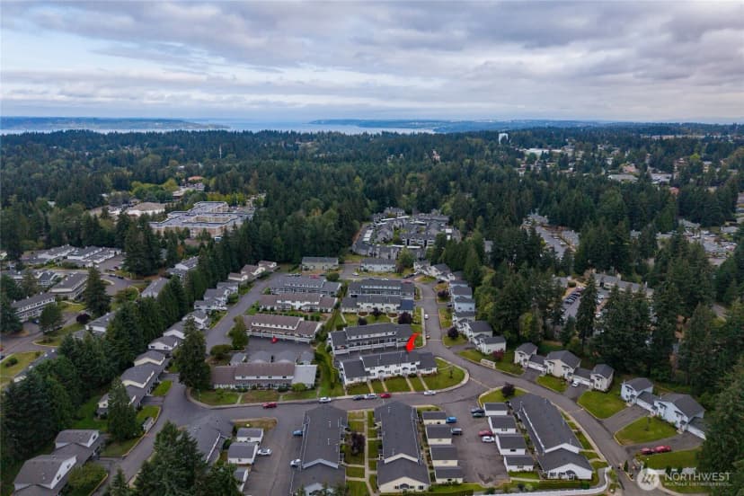Property photo for 332 S 327th Lane, Federal Way photo 26