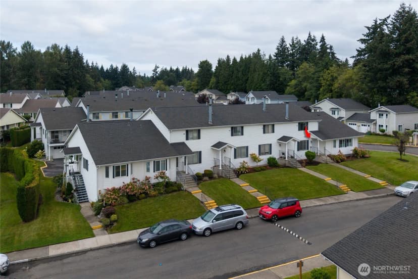 Property photo for 332 S 327th Lane, Federal Way photo 24