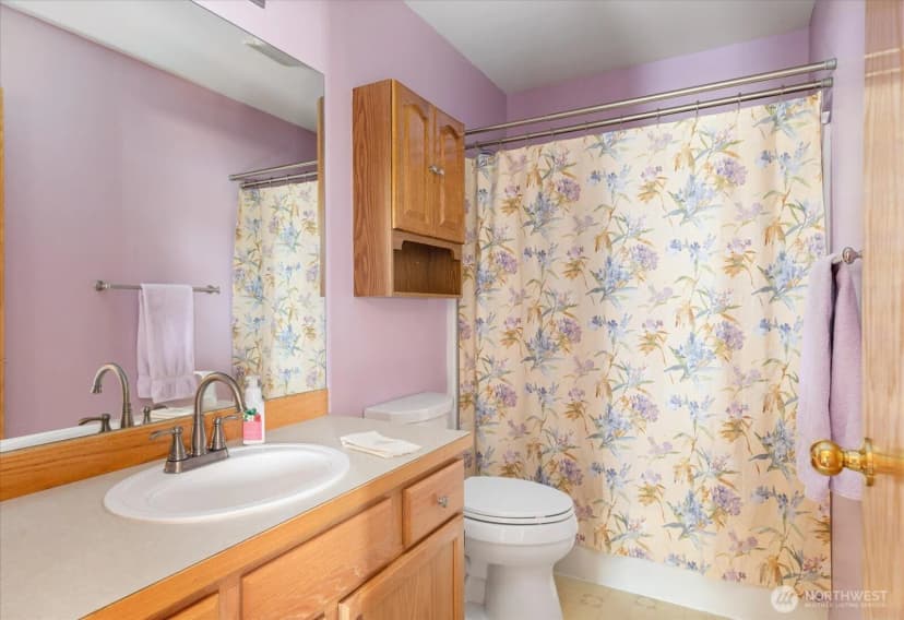 Property photo for 2177 Sw Sunnyside Avenue, Oak Harbor photo 26