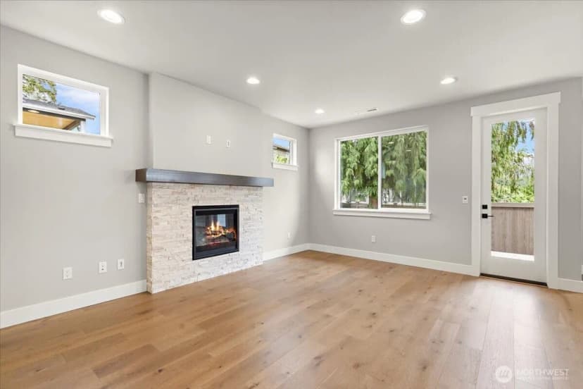 Property photo for 221 156th Place Sw #mg 08, Lynnwood photo 5