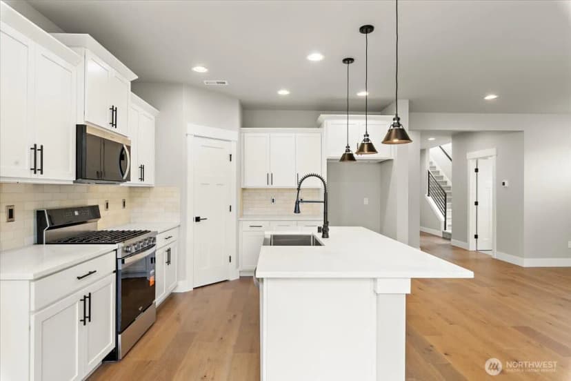 Property photo for 221 156th Place Sw #mg 08, Lynnwood photo 10