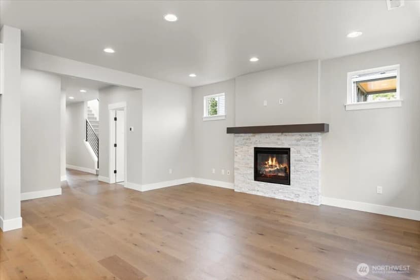 Property photo for 221 156th Place Sw #mg 08, Lynnwood photo 6