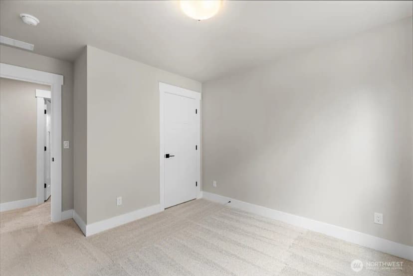 Property photo for 221 156th Place Sw #mg 08, Lynnwood photo 32