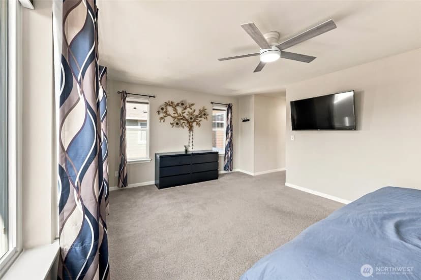 Property photo for 18117 Village Parkway E, Bonney Lake photo 13