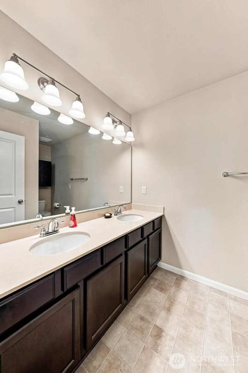 Property photo for 18117 Village Parkway E, Bonney Lake photo 20