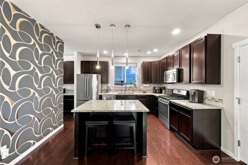 Property photo for 18117 Village Parkway E, Bonney Lake photo 8