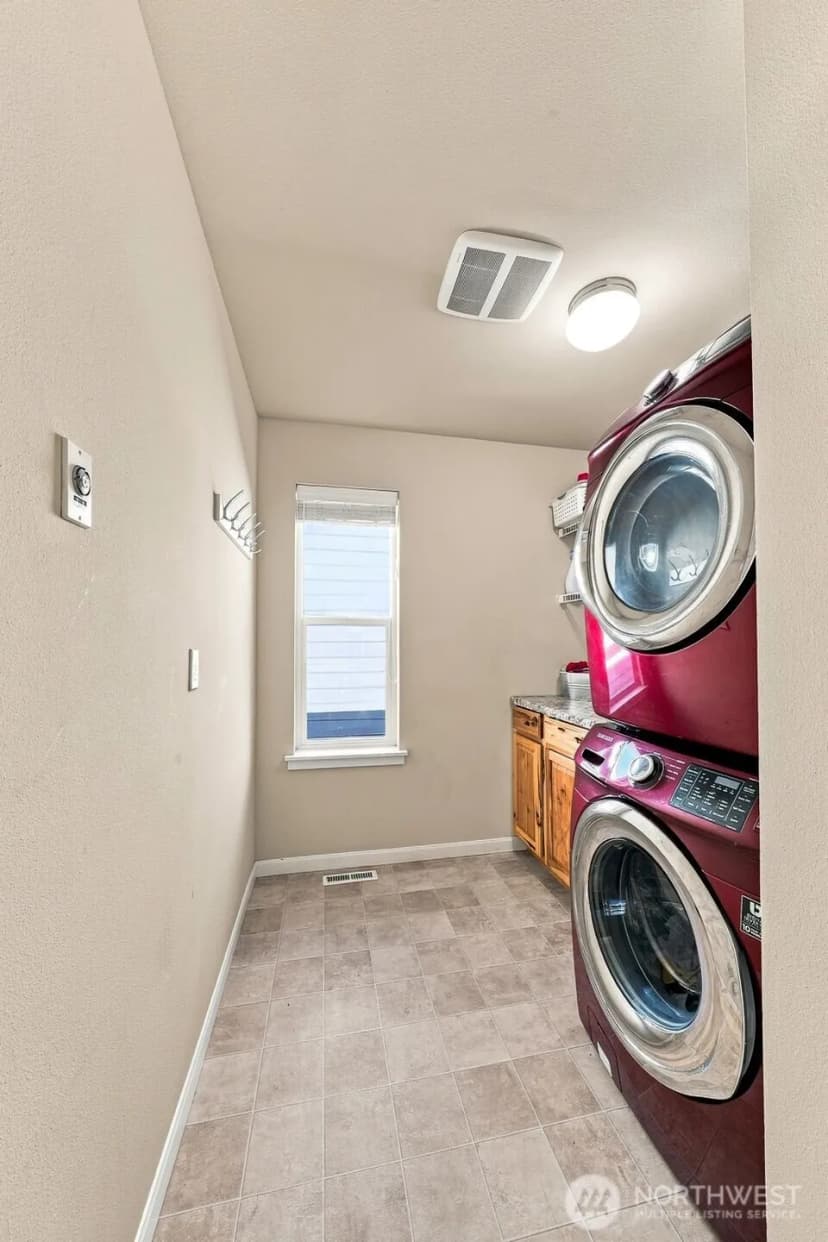 Property photo for 18117 Village Parkway E, Bonney Lake photo 21