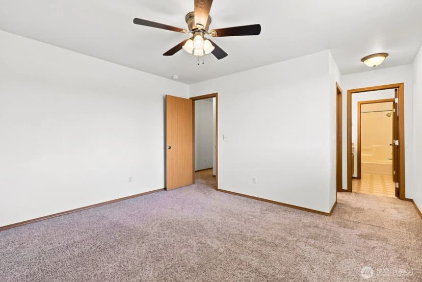 Property photo for 4209 Nola Loop Rd, Yakima photo 19