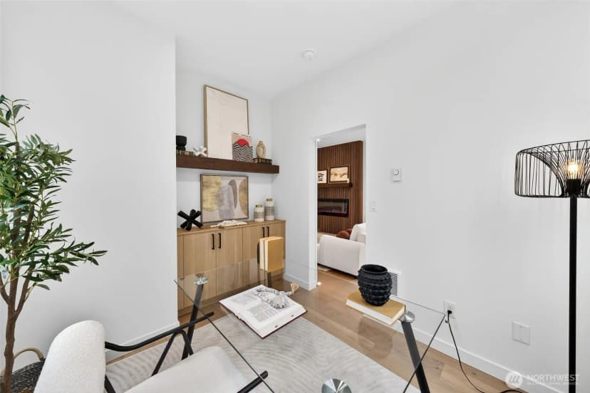Property photo for 8512 15th Avenue Ne, Seattle photo 14
