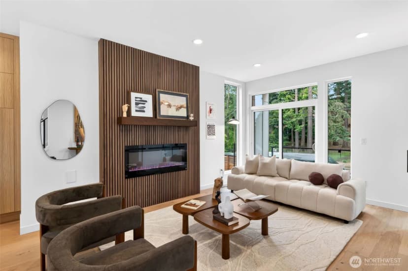 Property photo for 8512 15th Avenue Ne, Seattle photo 13
