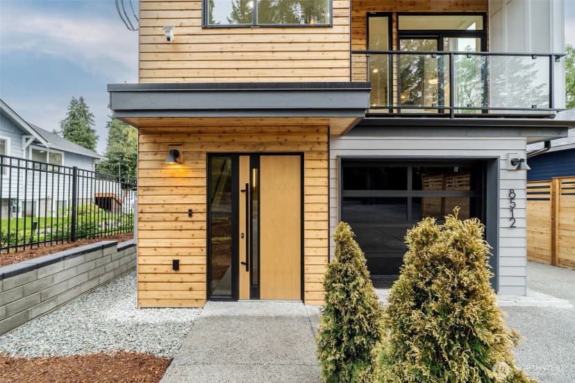 Property photo for 8512 15th Avenue Ne, Seattle photo 35
