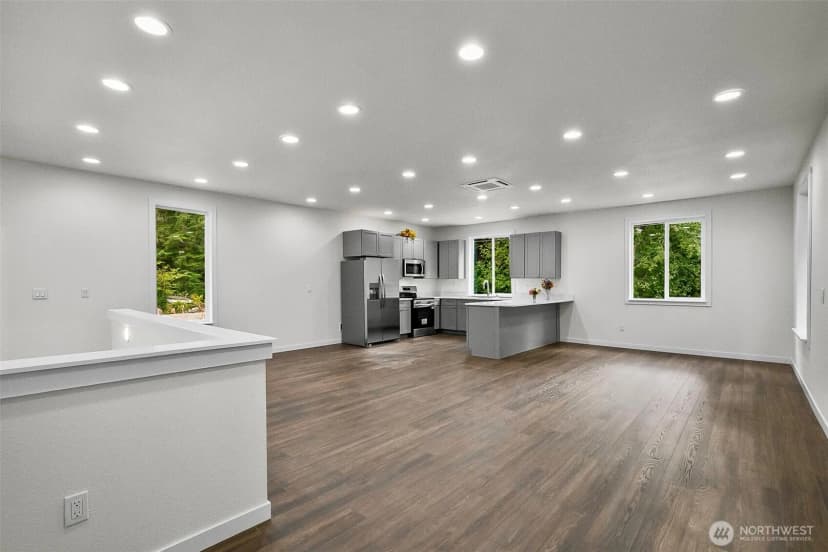 Property photo for 12110 167th Drive Ne, Arlington photo 12